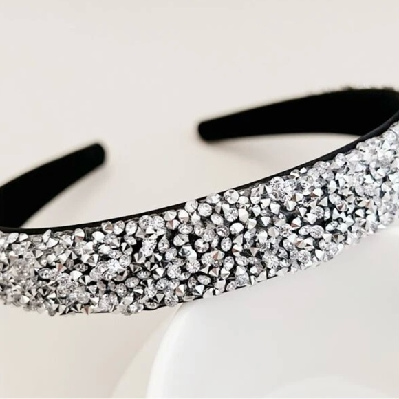 Source Unknown Accessories - Elegant Silver Rhinestone Headband